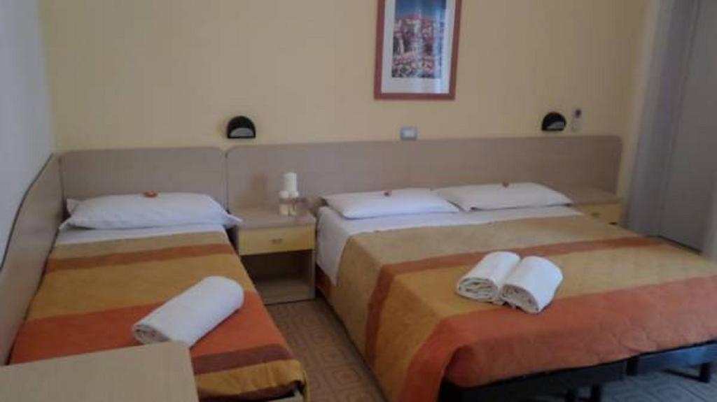 Hotel Sorriso San Mauro Mare Exterior foto