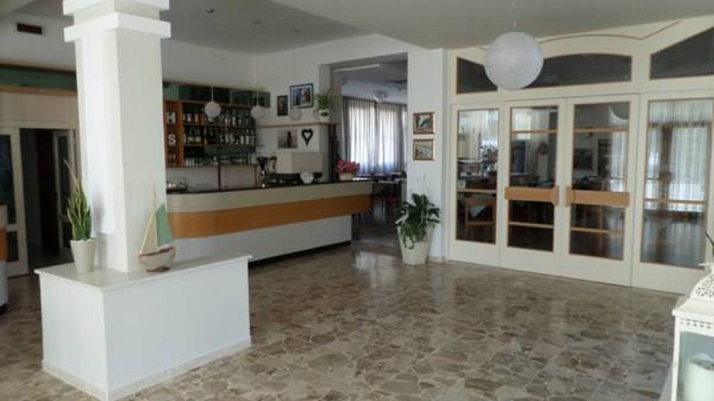 Hotel Sorriso San Mauro Mare Exterior foto